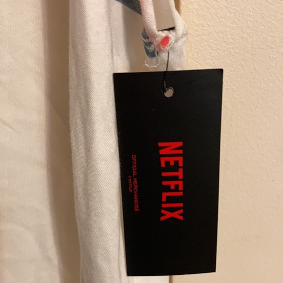 Netflix NWT stranger things muscle shirt size M - Picture 4 of 5